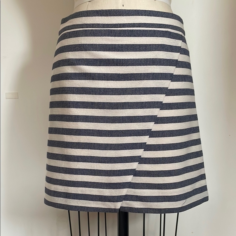 J. Crew Striped Navy and White Women's Surplice Skirt size 0 (runs big)